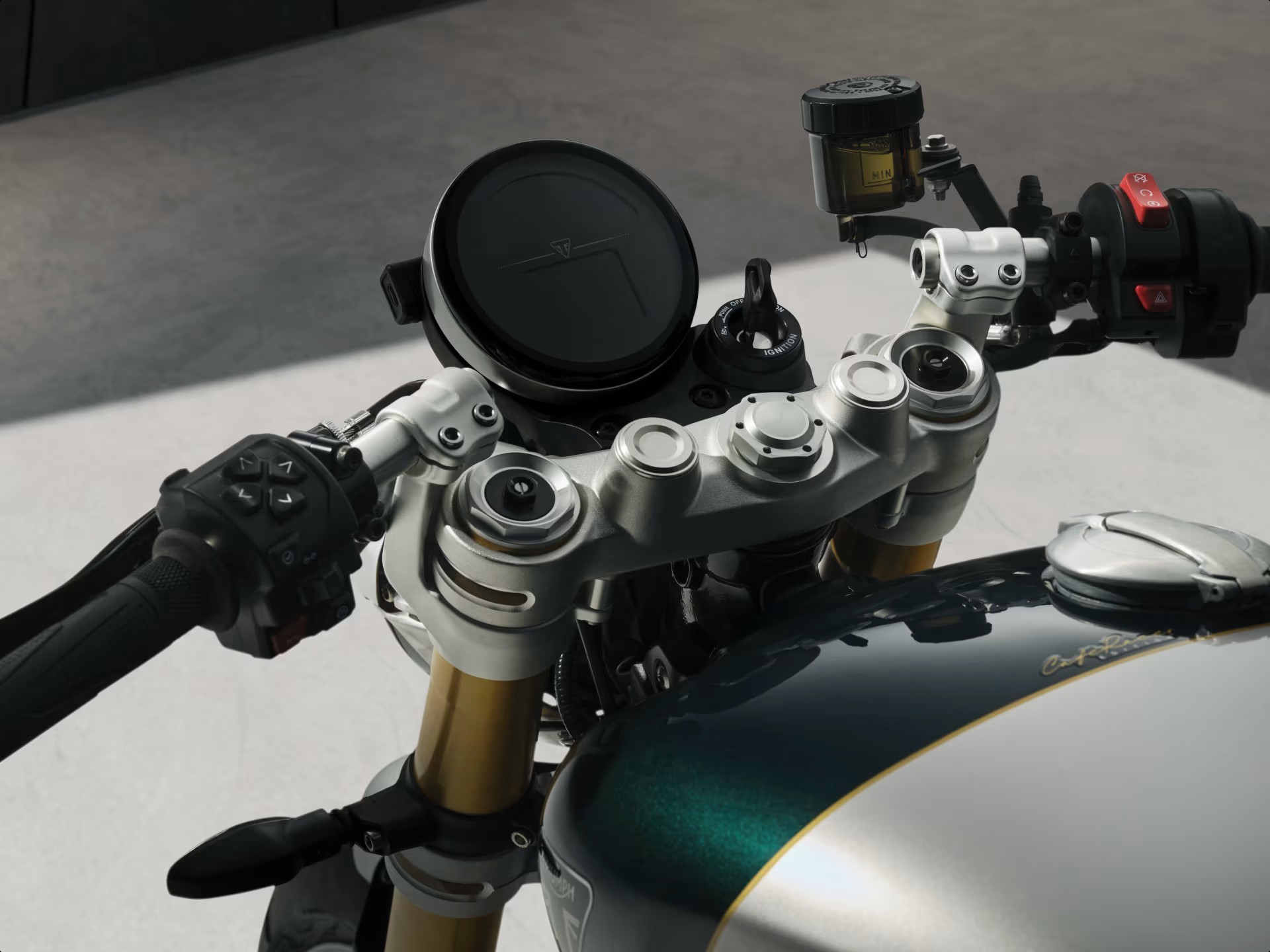 591925 image